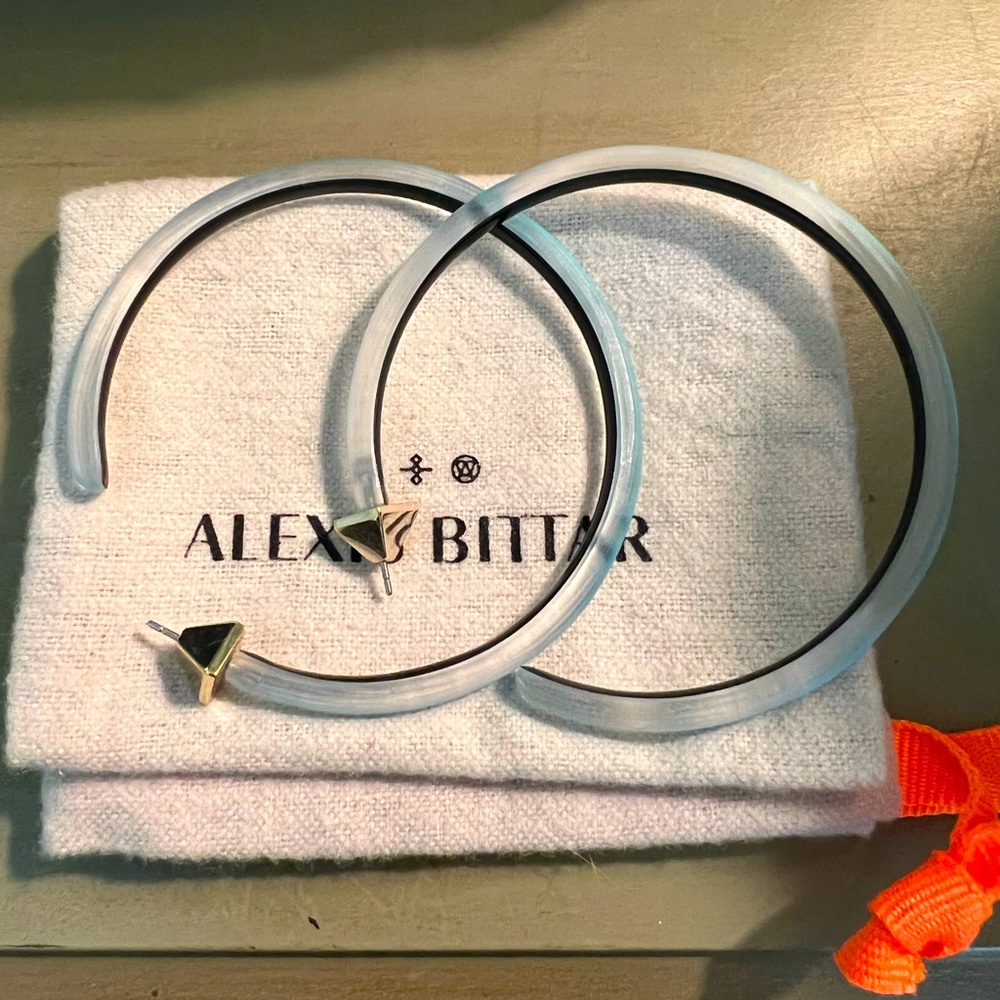 Alexis Bittar Skinny Lucite Hoop Earring in Blue